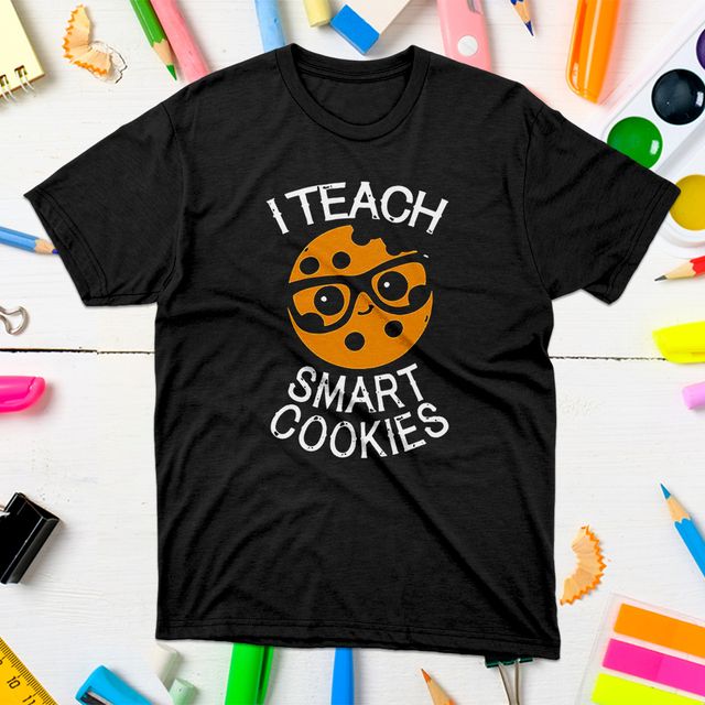 Funny Teacher I Teach Smart Cookies Black T-Shirt